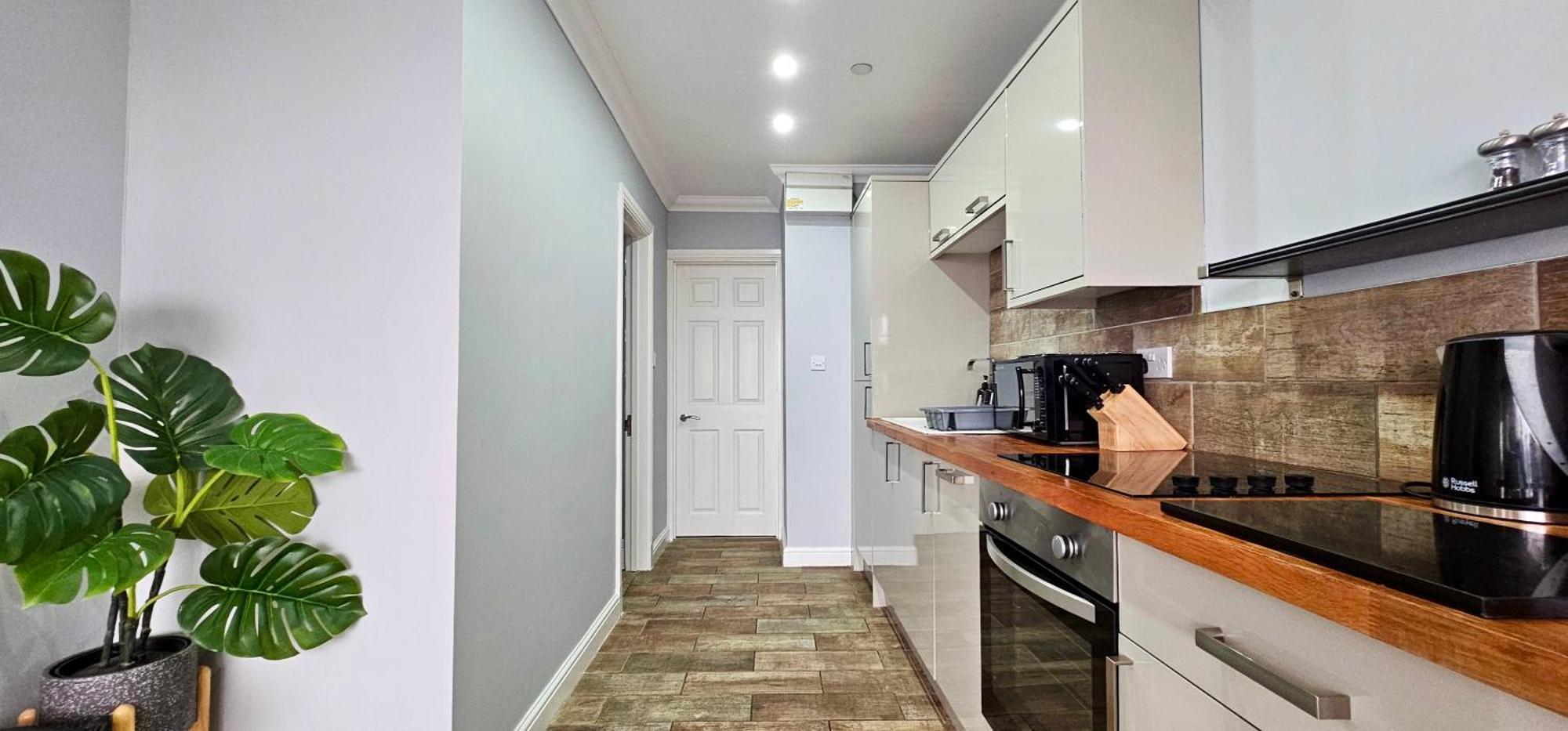 Victoria House By Switchback Stays Κάρντιφ Εξωτερικό φωτογραφία