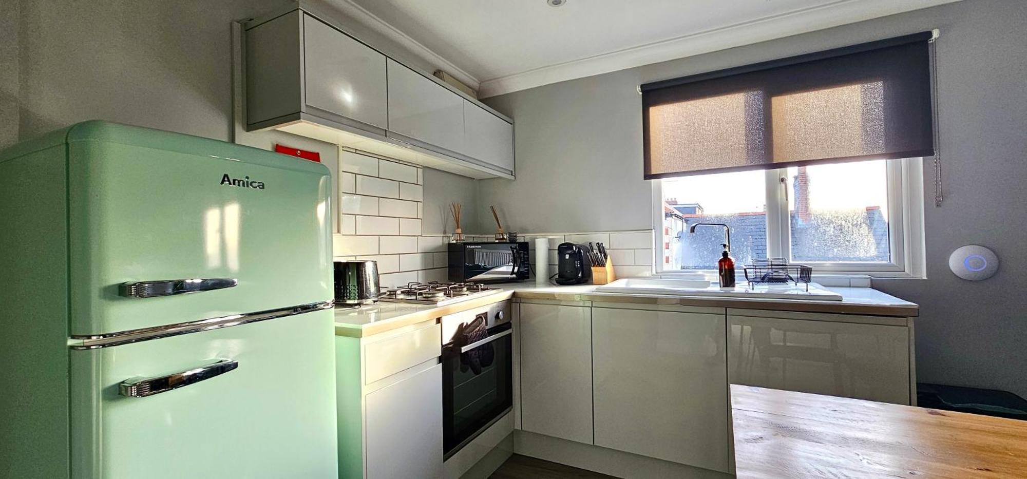 Victoria House By Switchback Stays Κάρντιφ Εξωτερικό φωτογραφία